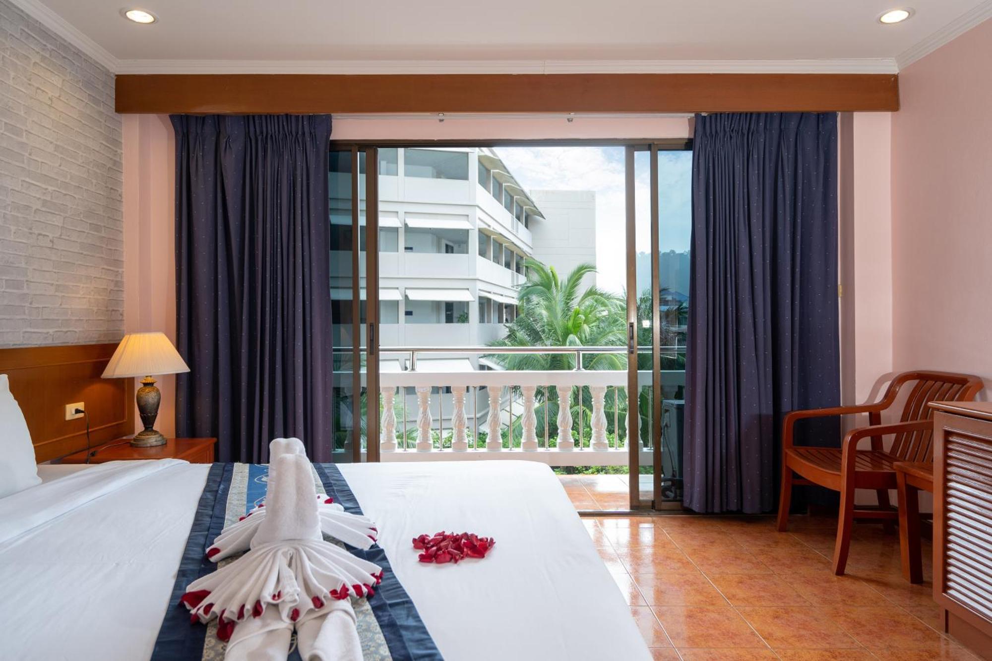 Patong Central Residence And Apartment Zewnętrze zdjęcie