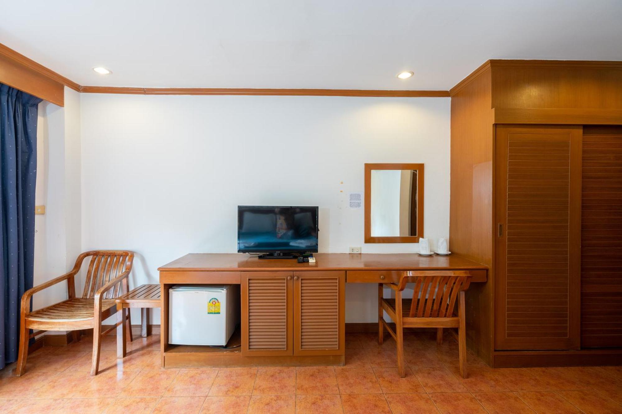 Patong Central Residence And Apartment Zewnętrze zdjęcie